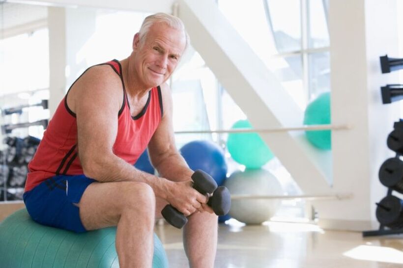 Aerobic-Übungen zur Steigerung der Potenz nach 60